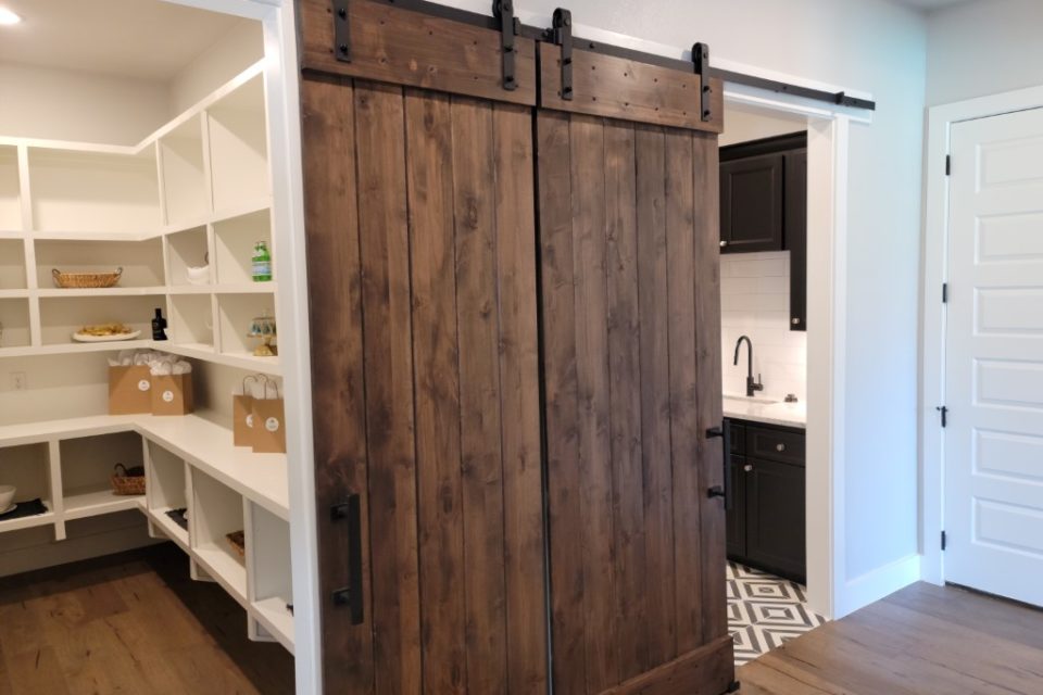 Austin-Builder-pantry-laundry-room-barn-door-78746-512-Builders